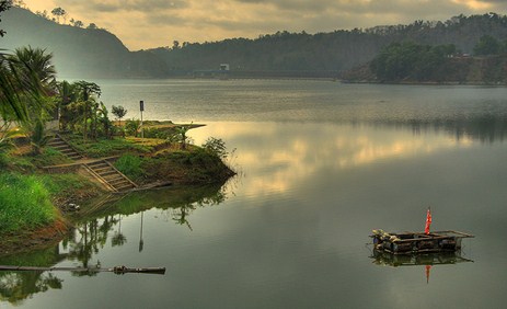 Waduk Sermo